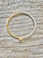 Load image into Gallery viewer, Interlocking Bracelet Mixed Metals