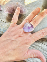 Load image into Gallery viewer, Amethyst Power Ring