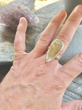 Load image into Gallery viewer, Rutilated Quartz Power Ring